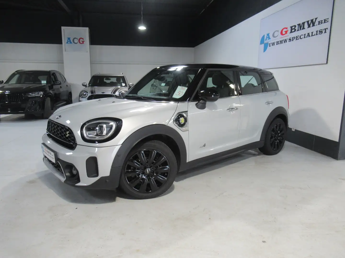 MINI Cooper SE Countryman S Pano LED Adapt Camera DriveA ParkA HU Carplay Argent - 2