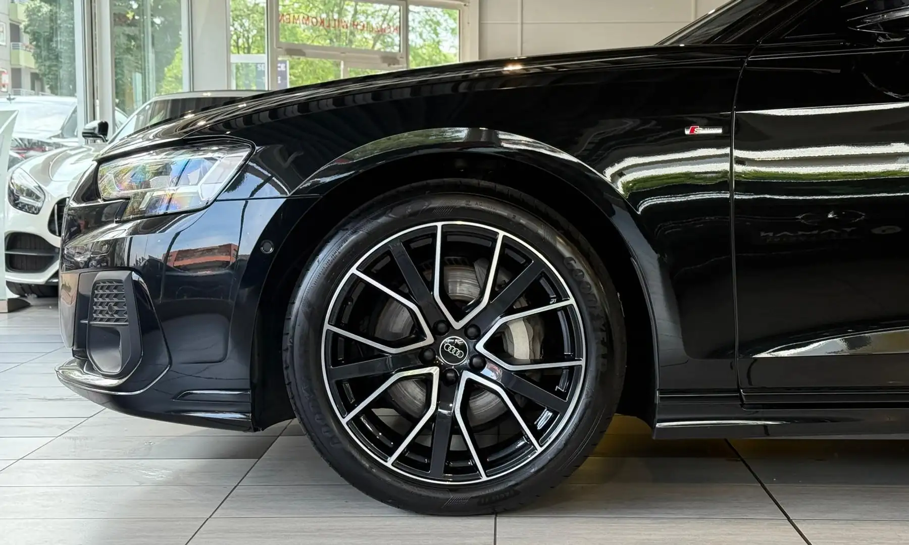 Audi A8 50 TDI L Q S Line*Pano*HuD*StHzg*B&O-Adv*3xTV Noir - 2