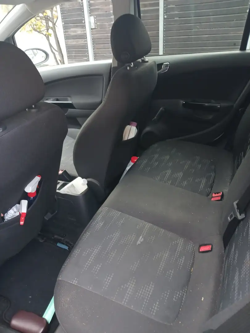 Opel Corsa 1.4 16V Selection - 2