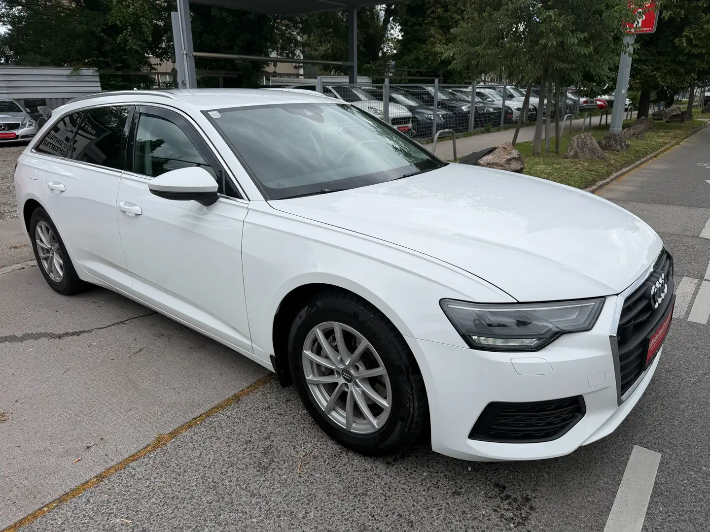 Audi A6 A6Avant 2,0 TDI DPF Aut. - 1