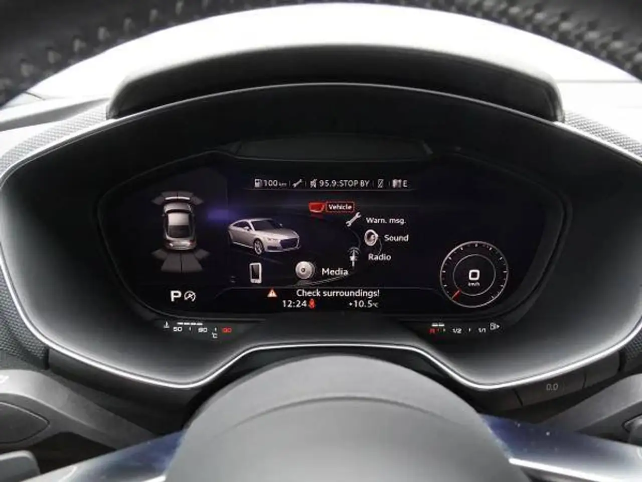 Audi TTS снимка Audi TTS