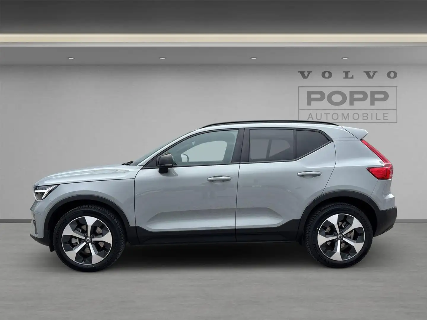 Volvo XC40 B3 Plus Dark ACC BLIS CAM FHZ LED LHZ MEMO Gris - 2