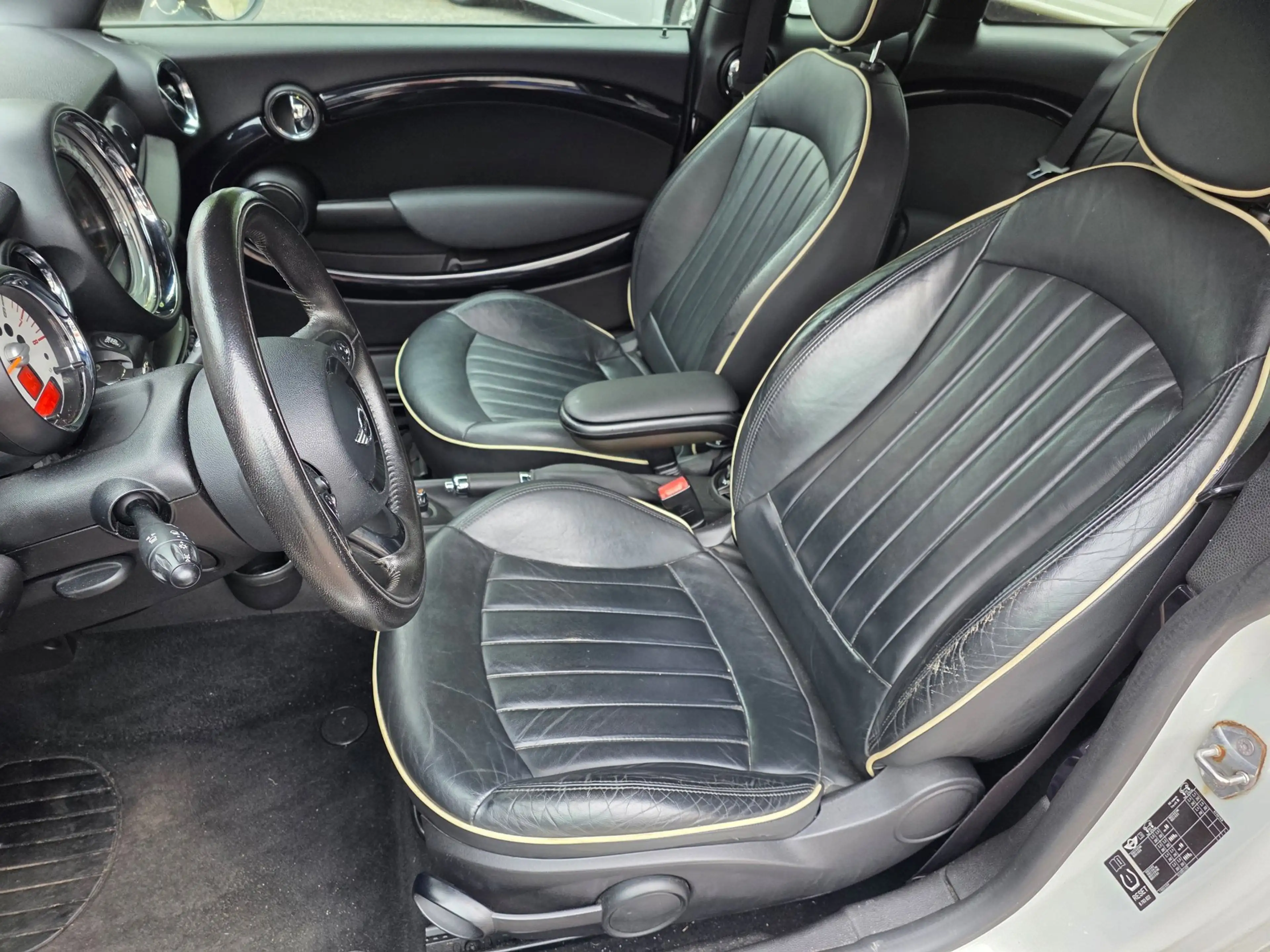 MINI Cooper Clubman 1.6 Automaat R55 BJ.2010 / Navi / Clima / Leder / — photo 8