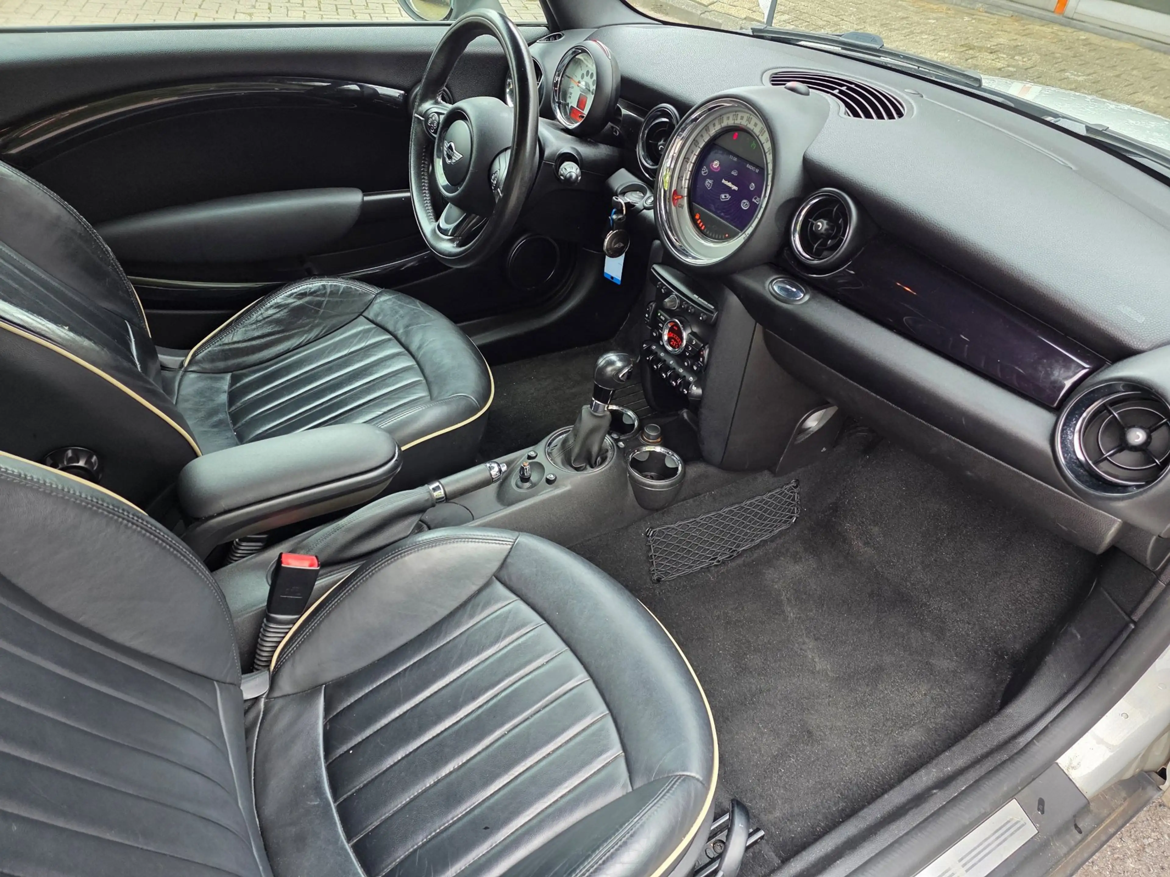 MINI Cooper Clubman 1.6 Automaat R55 BJ.2010 / Navi / Clima / Leder / — photo 11