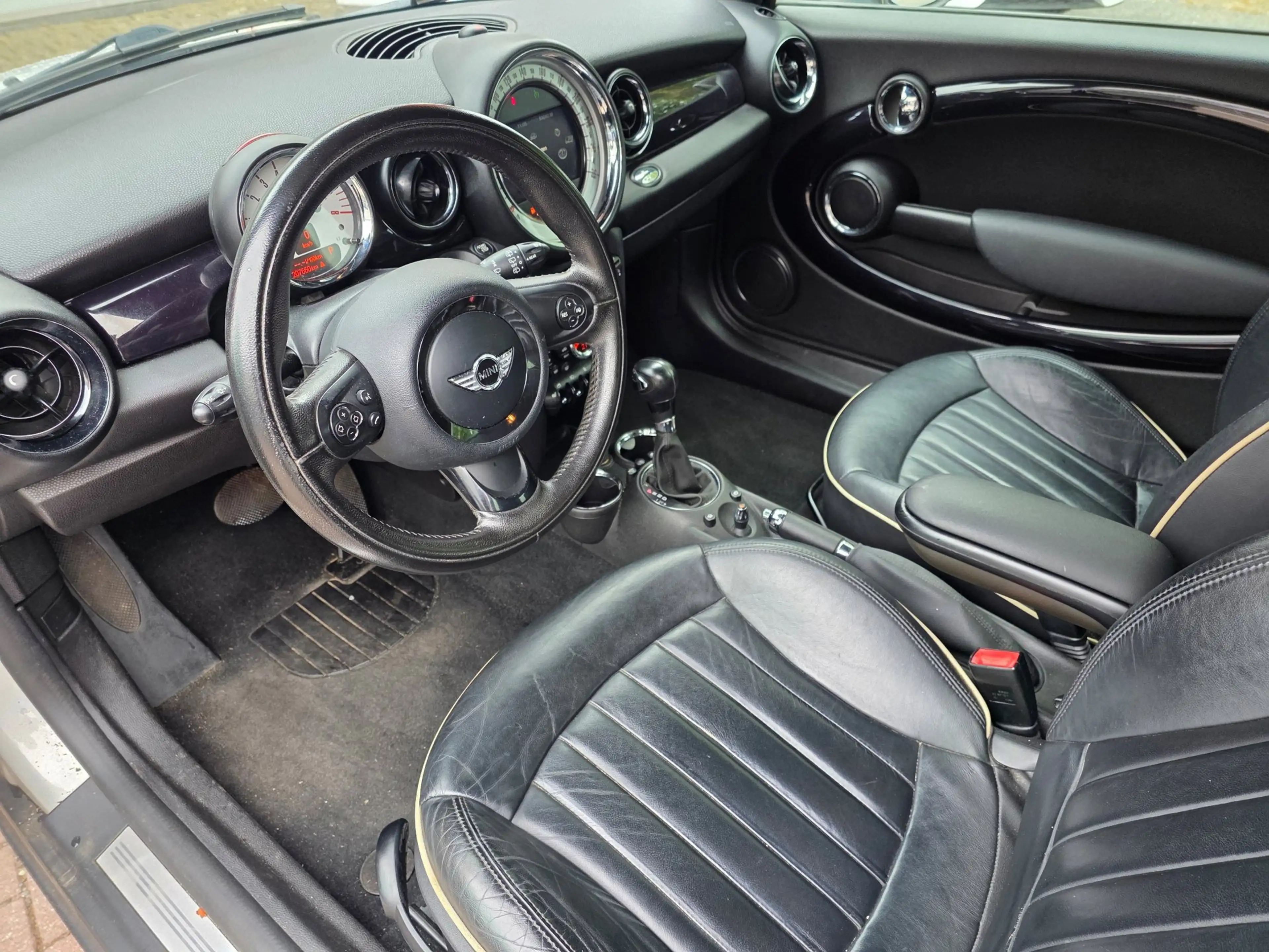 MINI Cooper Clubman 1.6 Automaat R55 BJ.2010 / Navi / Clima / Leder / — photo 7