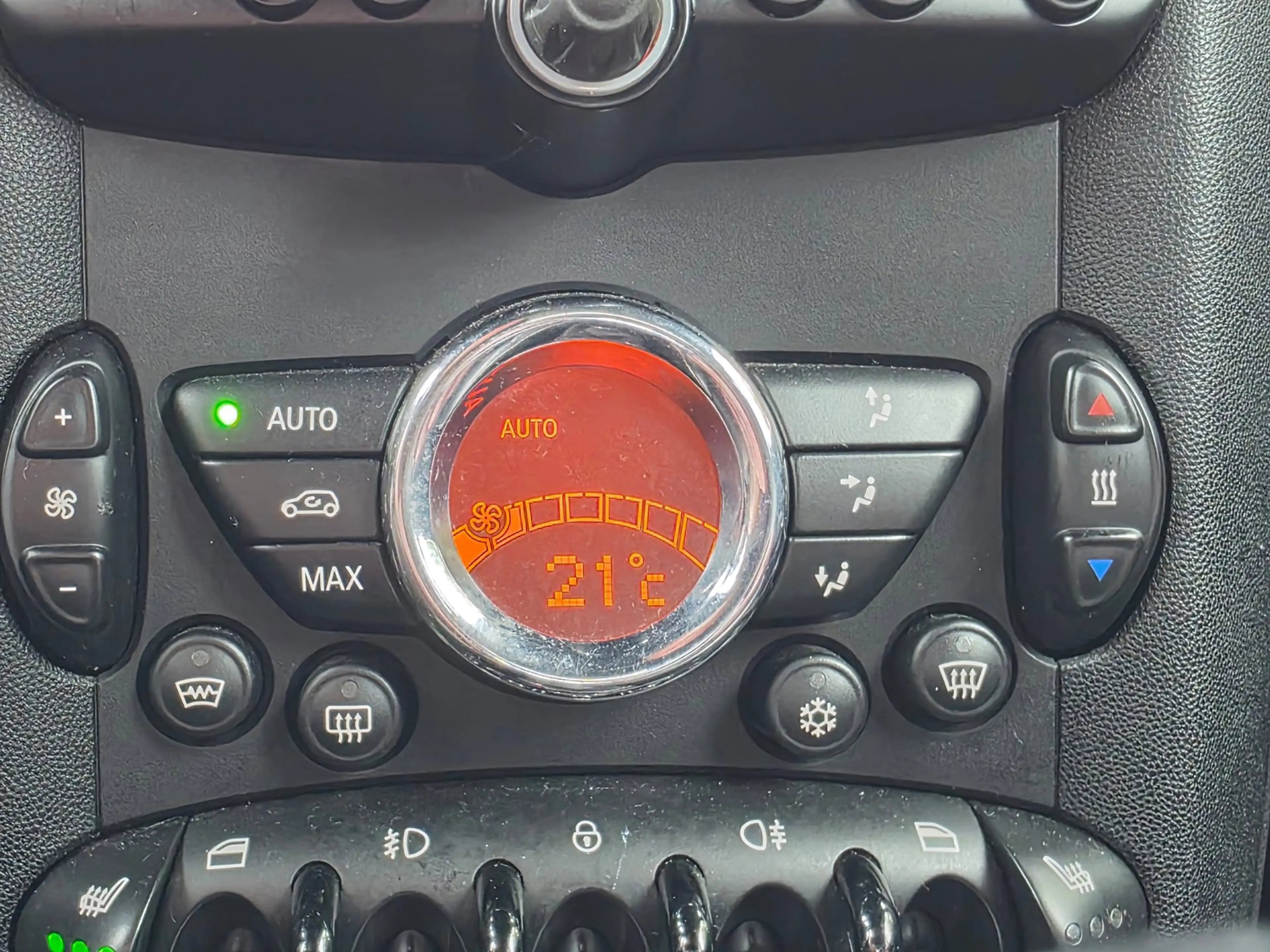MINI Cooper Clubman 1.6 Automaat R55 BJ.2010 / Navi / Clima / Leder / — photo 15