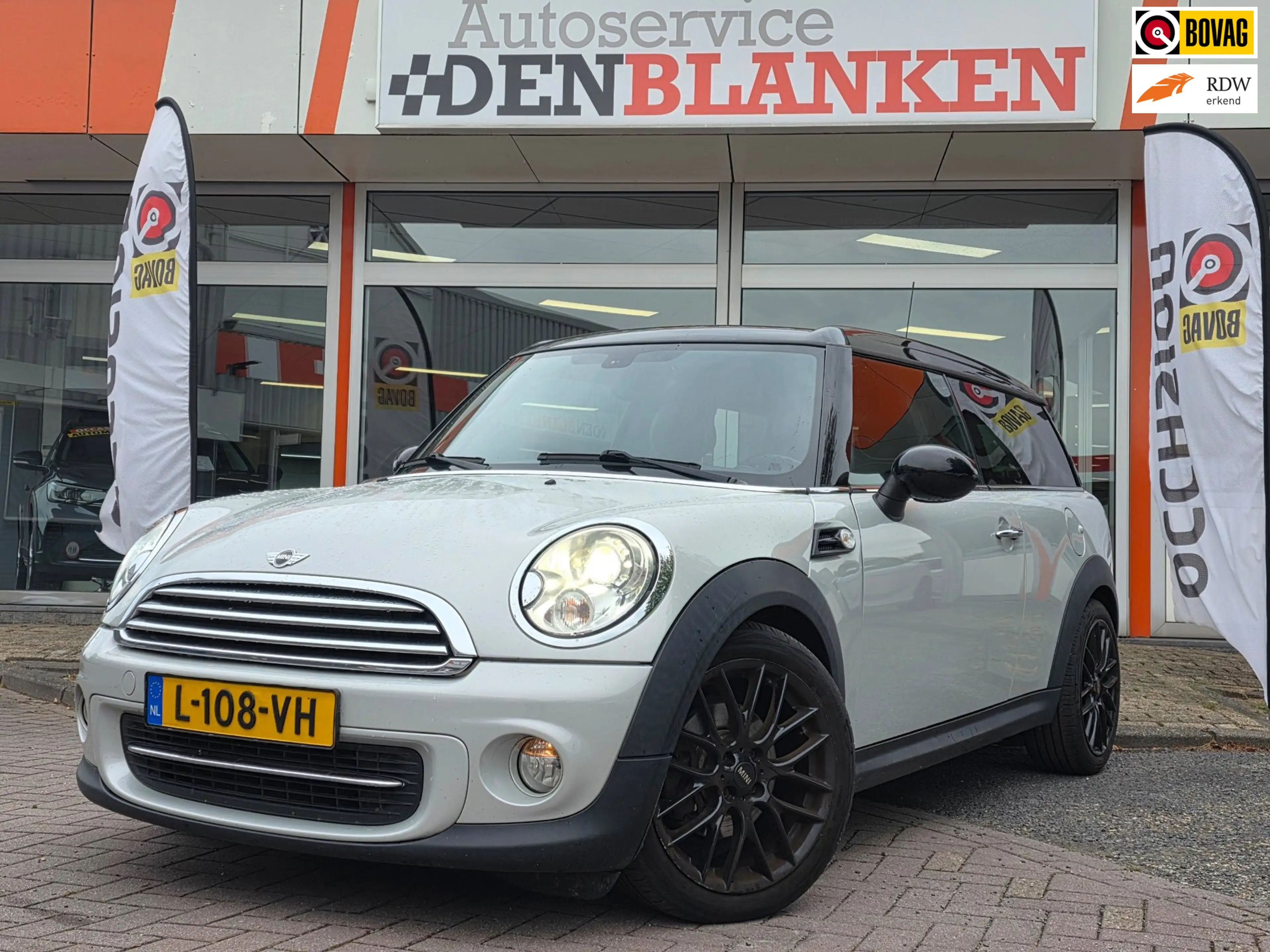 MINI Cooper Clubman 1.6 Automaat R55 BJ.2010 / Navi / Clima / Leder /
