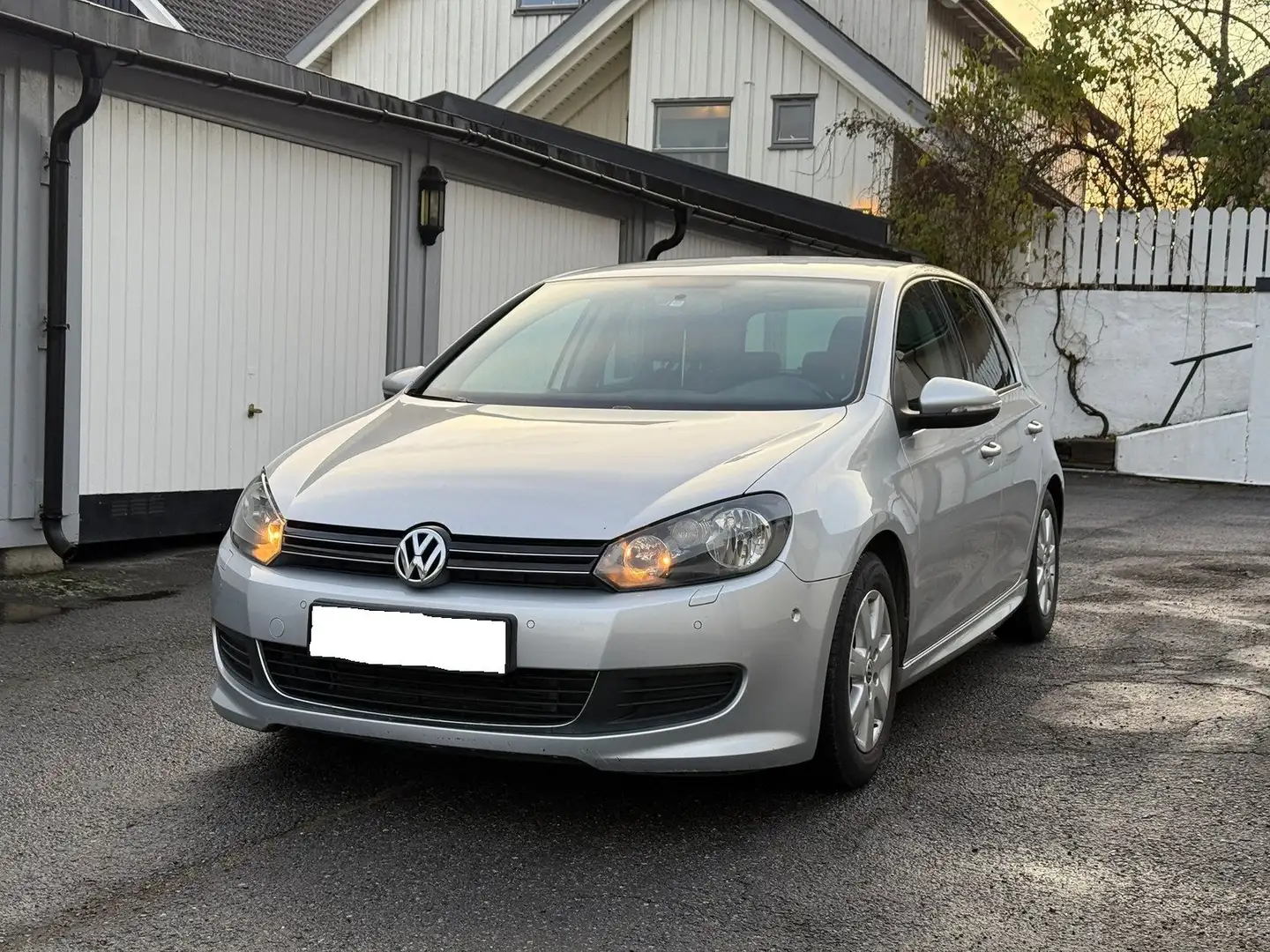 Volkswagen Golf Golf 1.6 CR TDi BlueMotion DPF Zilver - 1
