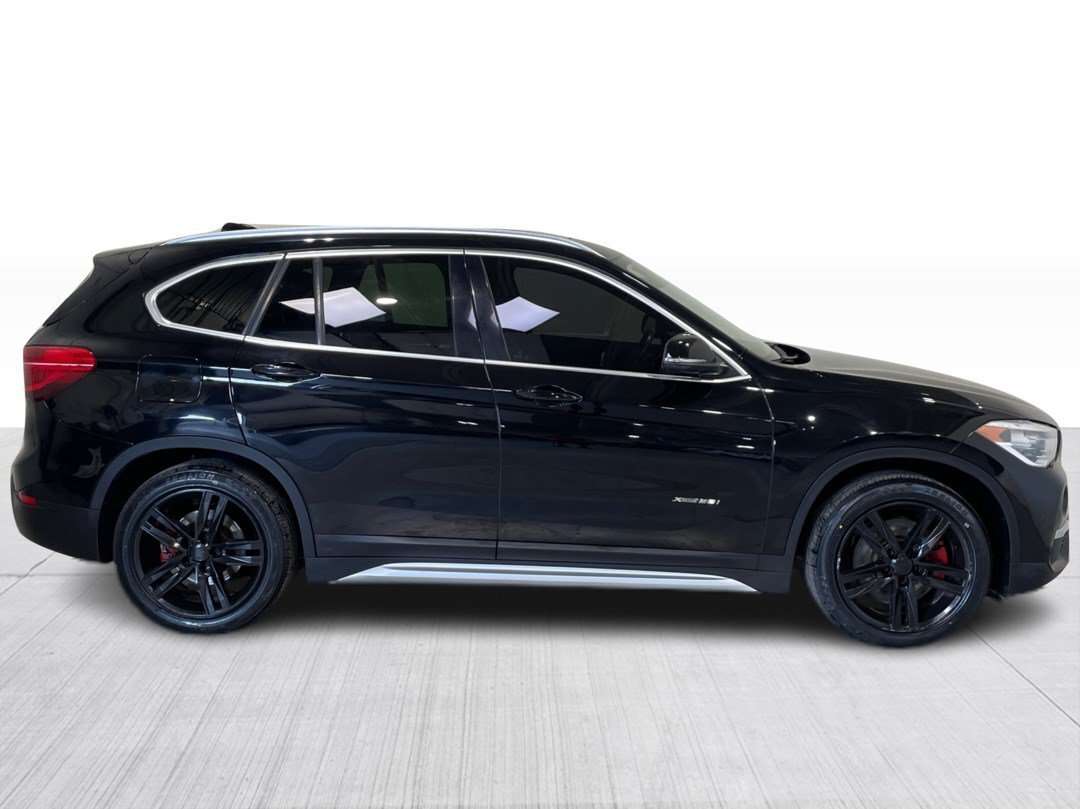 2016 BMW X1 xDrive28i Mags Cuir Toit Sièges Chauffants Caméra — снимка 1