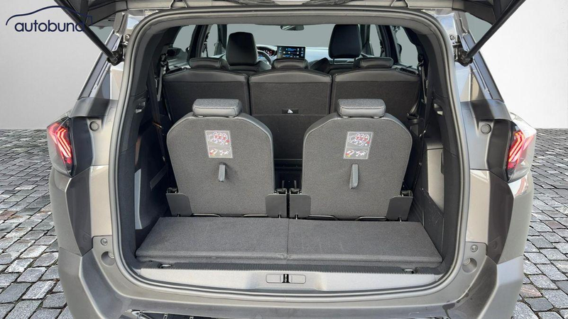 Peugeot 5008 II 1,5 Blue HDI EAT8 Allure Pack 7-Sitzer Alu KA L — photo 10