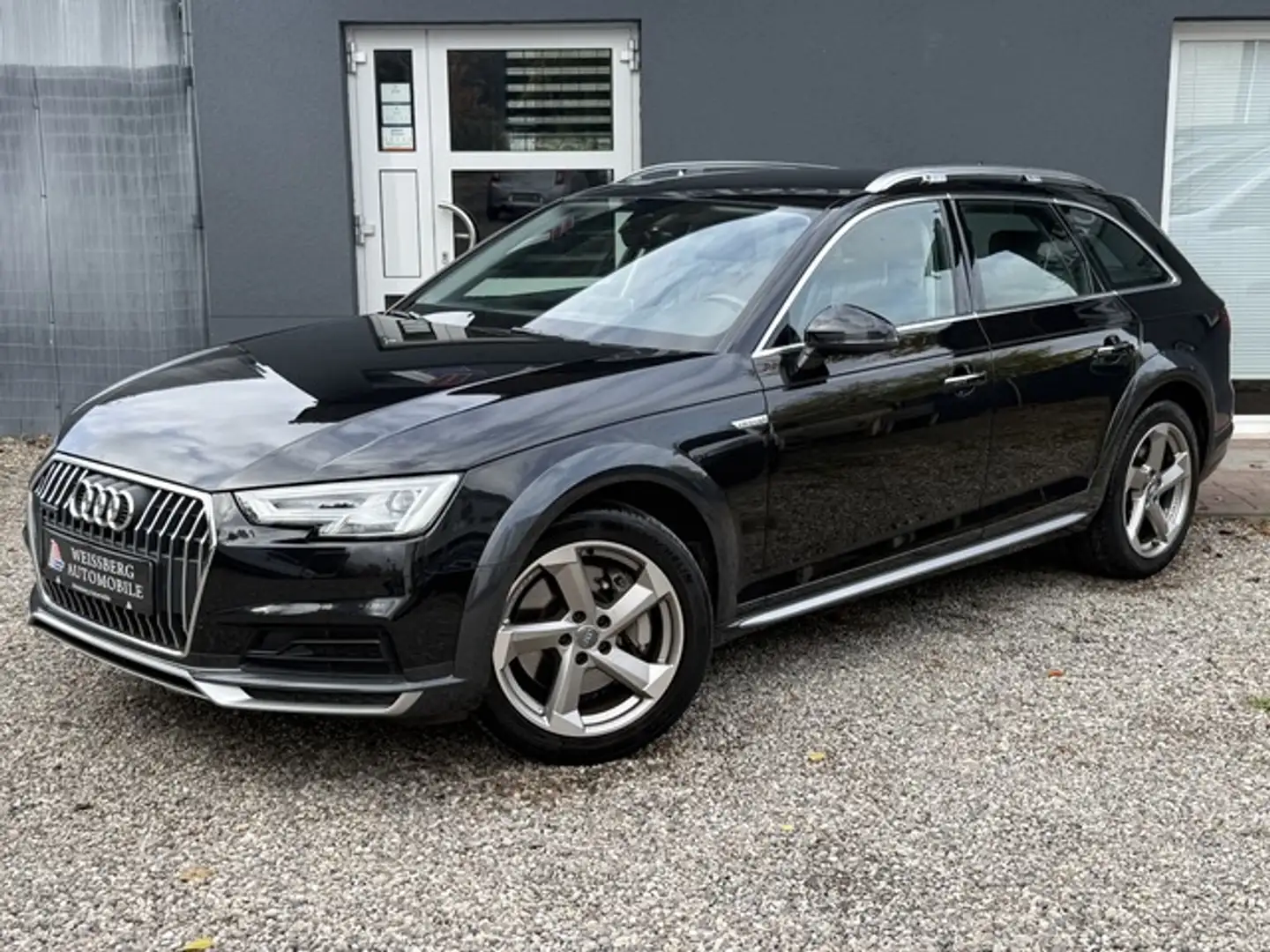 Audi A4 allroad Allroad Quattro S-tronic 2.0 TFSI Aut,Leder,Navi,L Schwarz - 1
