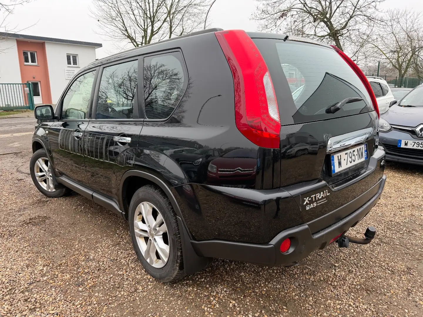 Nissan X-Trail Le 4x4 Noir - 2