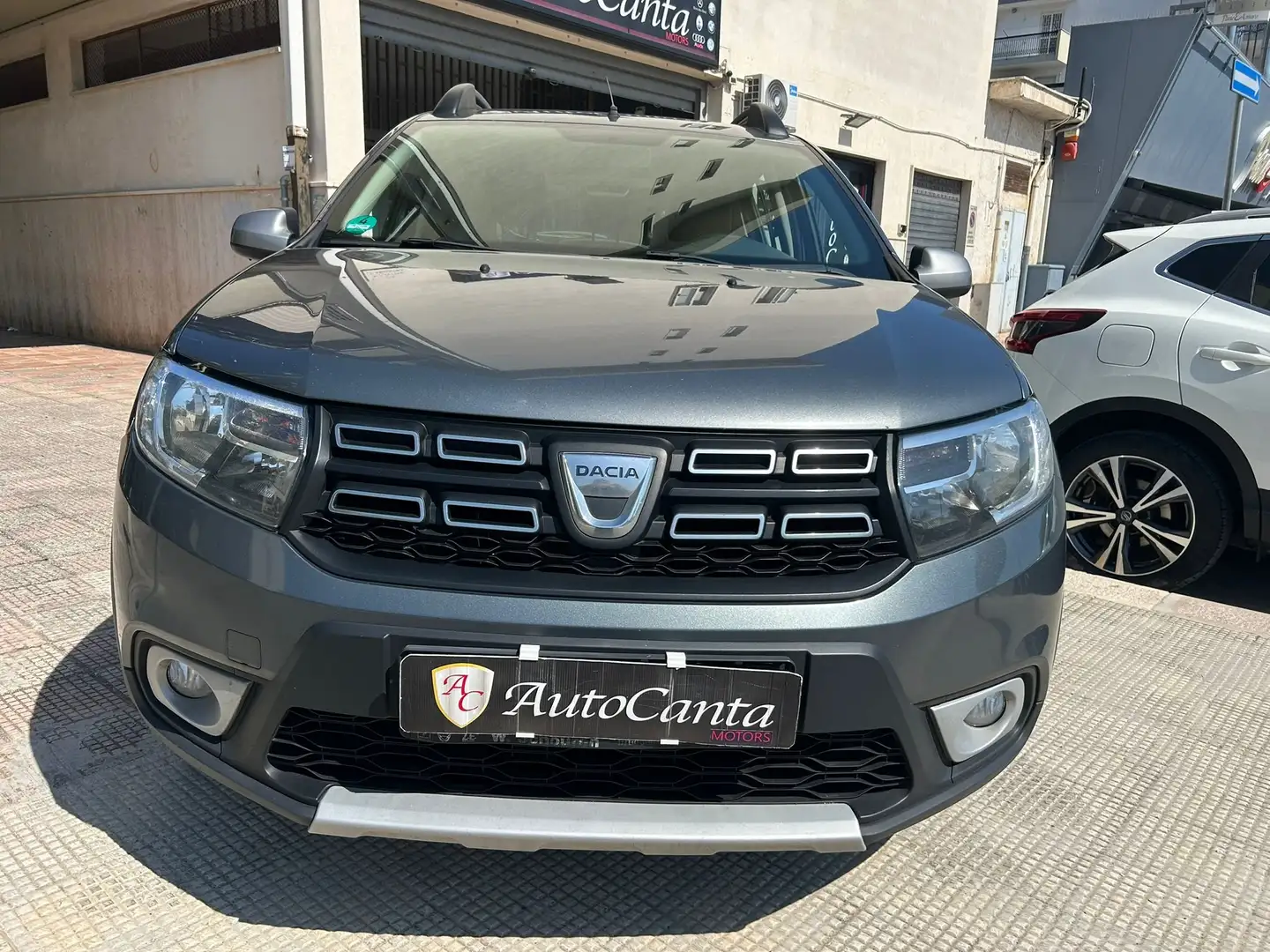 Dacia Sandero Stepway 1.5 dci s - PERFETTA Grigio - 2