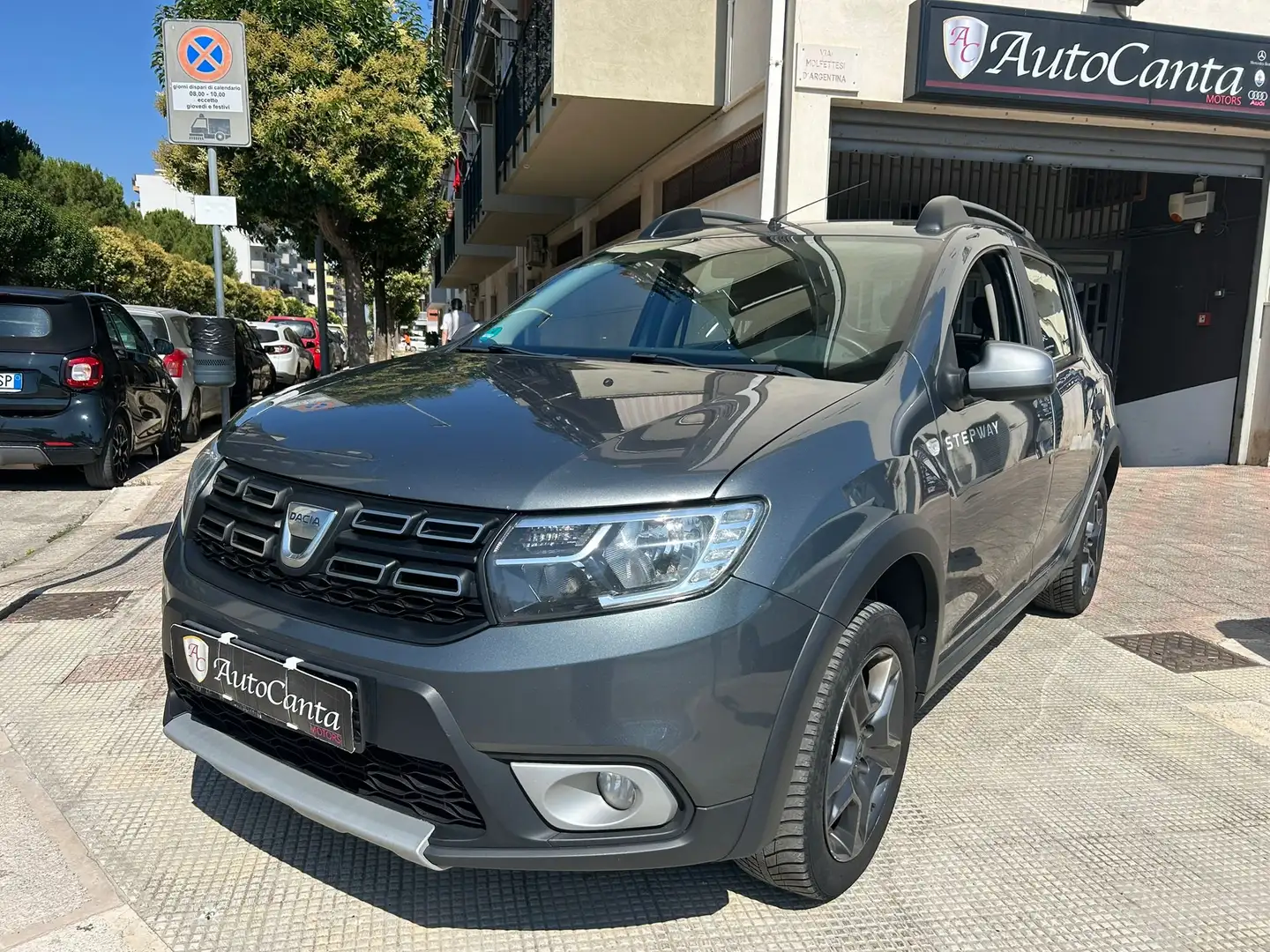 Dacia Sandero Stepway 1.5 dci s - PERFETTA Grigio - 1