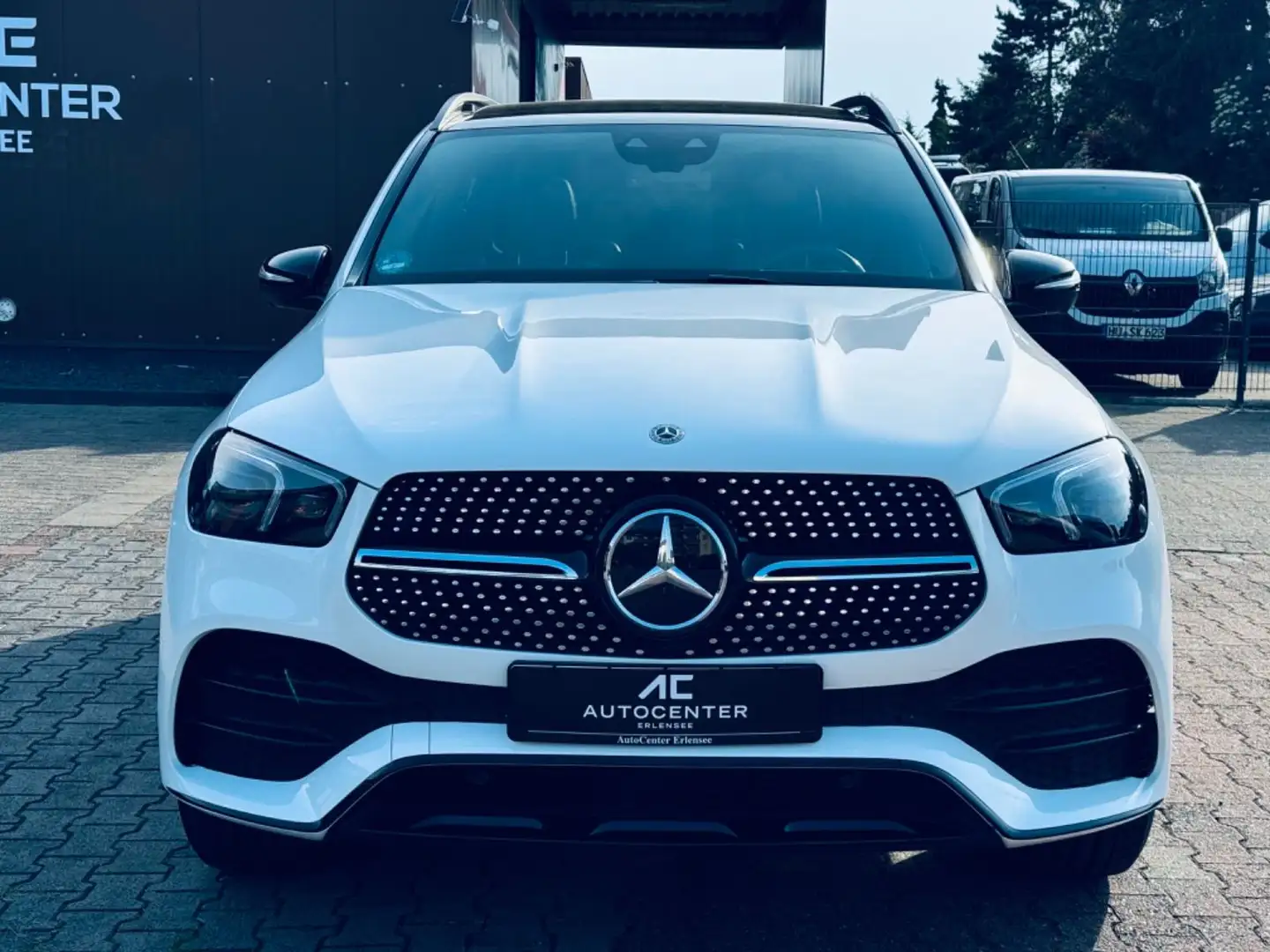 Mercedes-Benz GLE 350 GLE AMG Line MEMORY-BURMESTER+PANO+7-Sitzer Weiß - 2
