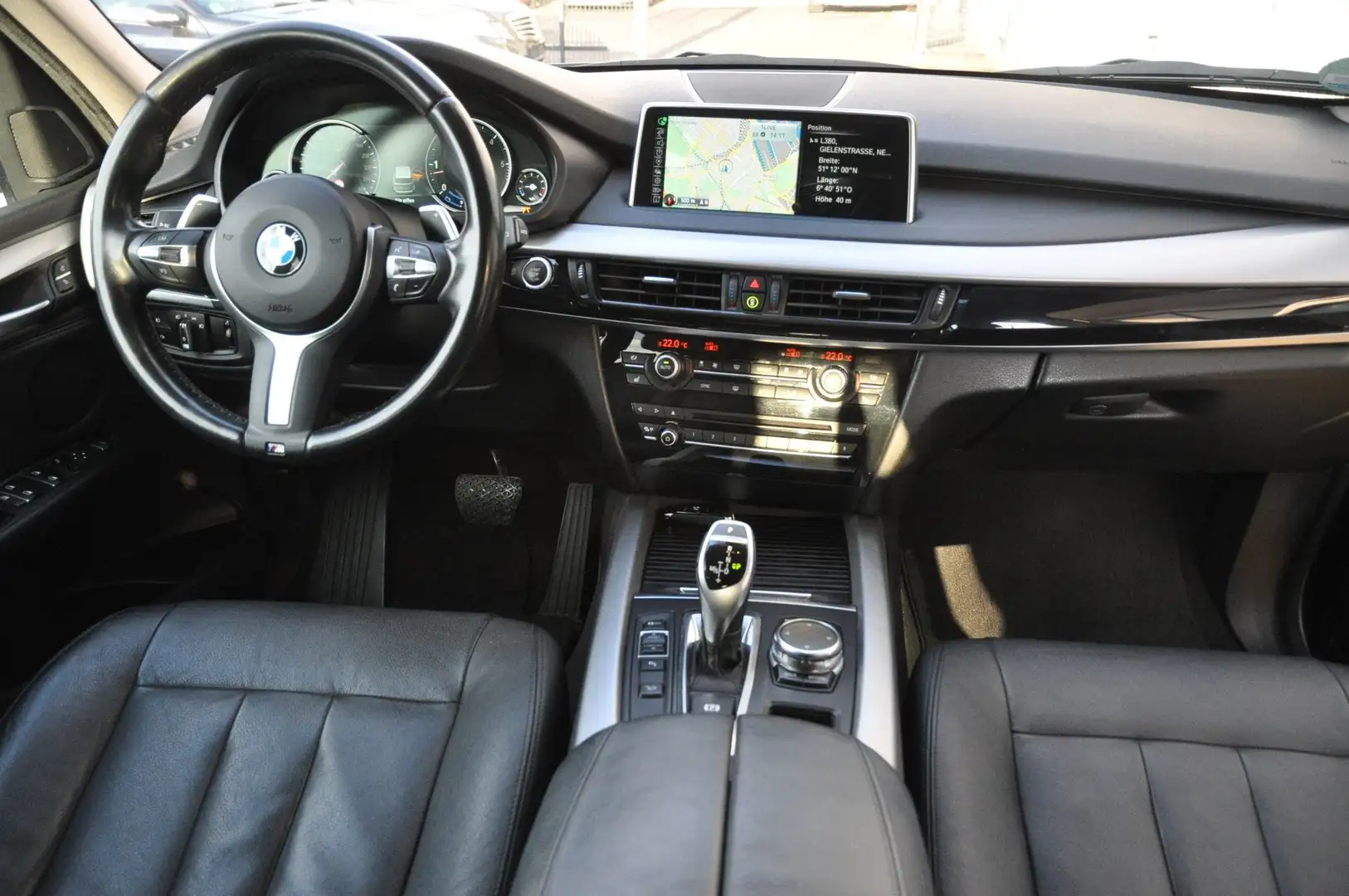 BMW X5 xDrive30d Sport-Aut.*M Lenkrad-HeadUp-Spur Assiste Grau - 2