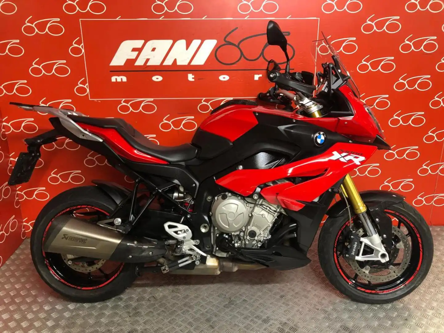 BMW S 1000 XR . Piros - 1