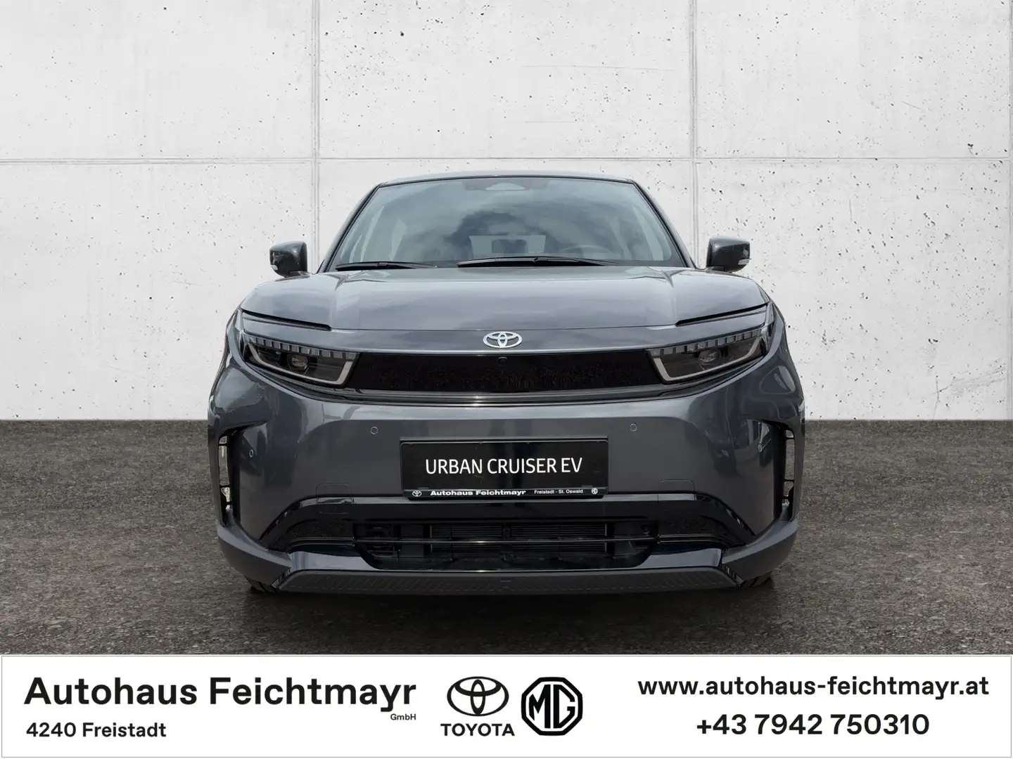 Toyota Urban Cruiser 2WD-i Teamplayer Elektrik 5t. Grau - 2