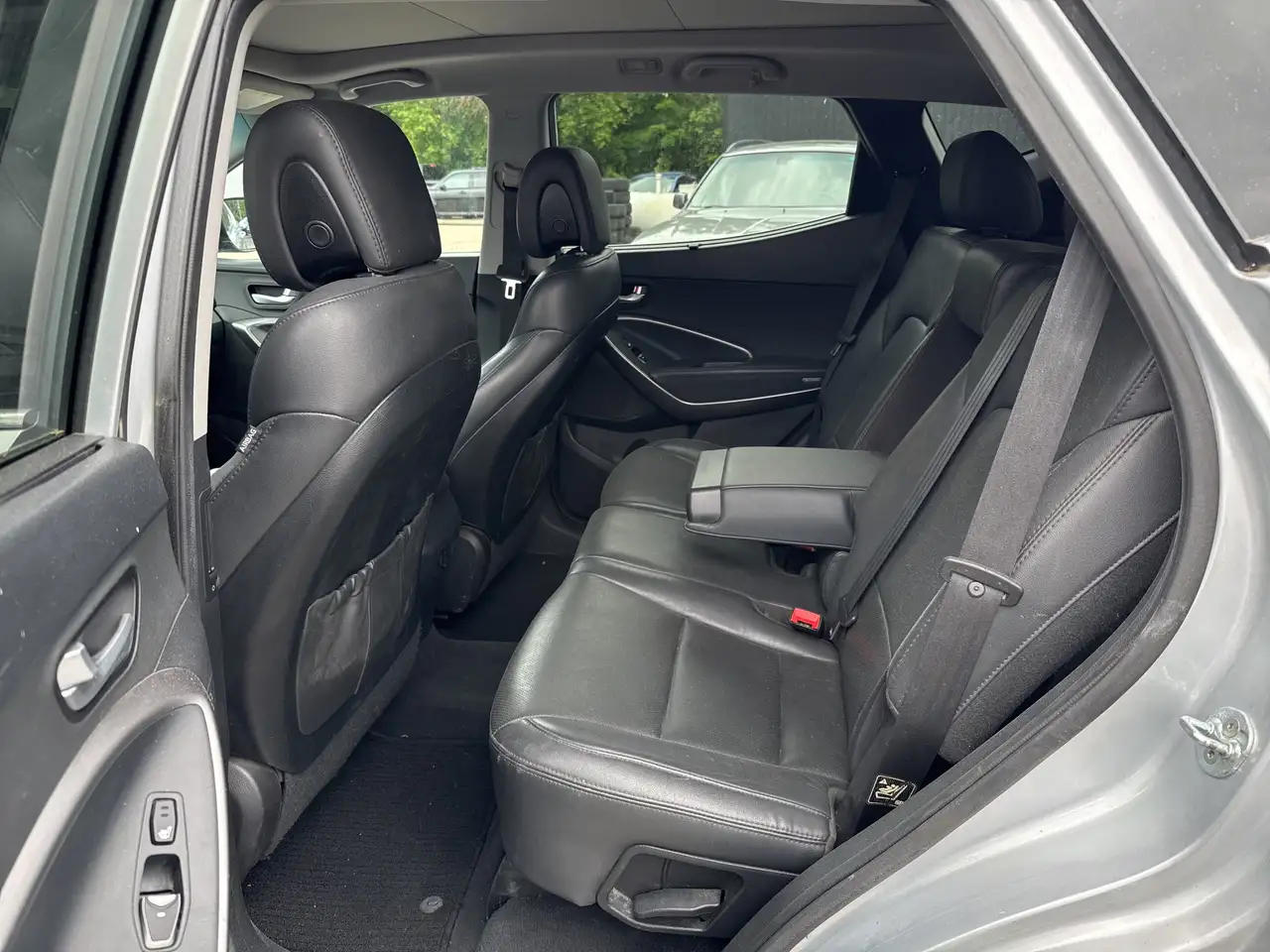 Hyundai SANTA FE photo Hyundai SANTA FE