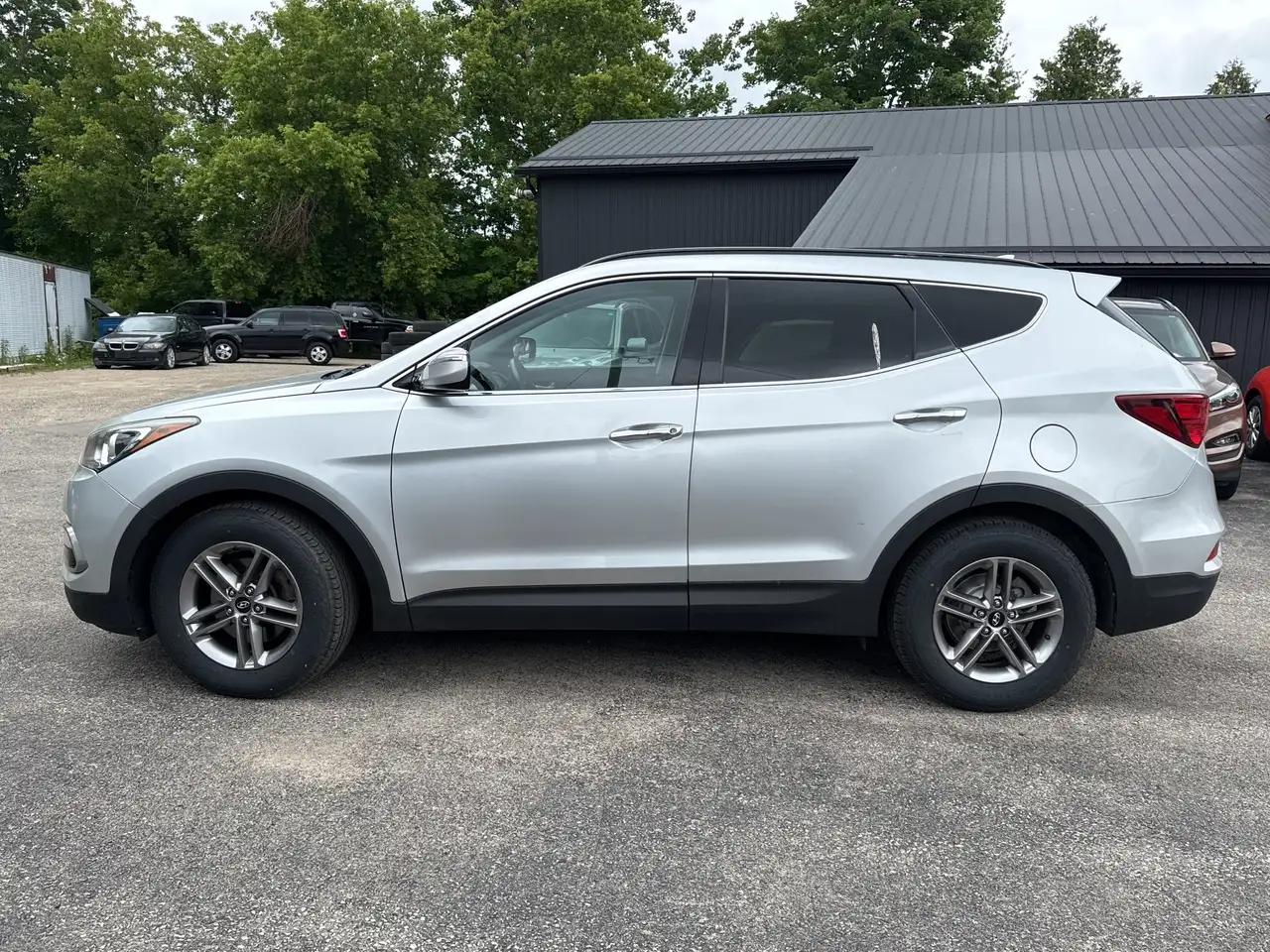 Hyundai SANTA FE photo Hyundai SANTA FE