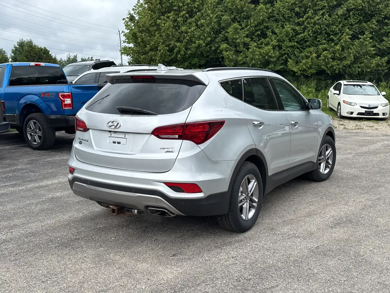 Hyundai SANTA FE photo Hyundai SANTA FE