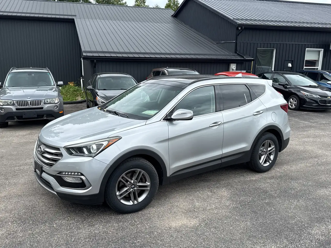 Hyundai SANTA FE photo Hyundai SANTA FE
