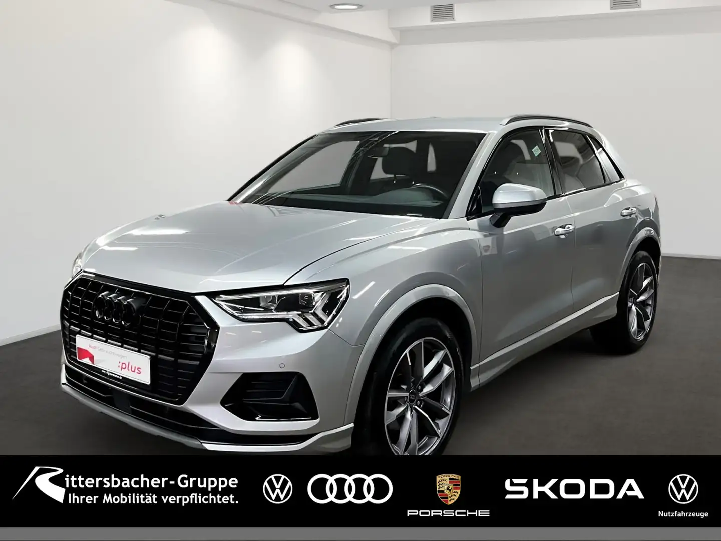 Audi Q3 advanced 35 TDI LED Navi AHK DAB Komfortschl. Silber - 1