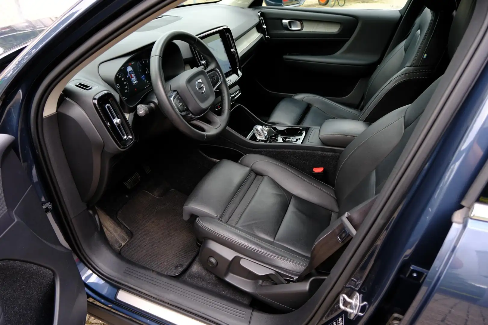 Volvo XC40 1.5 T3 163pk Inscription Aut. Navi|1e Eig |Adapt.C Blauw - 2