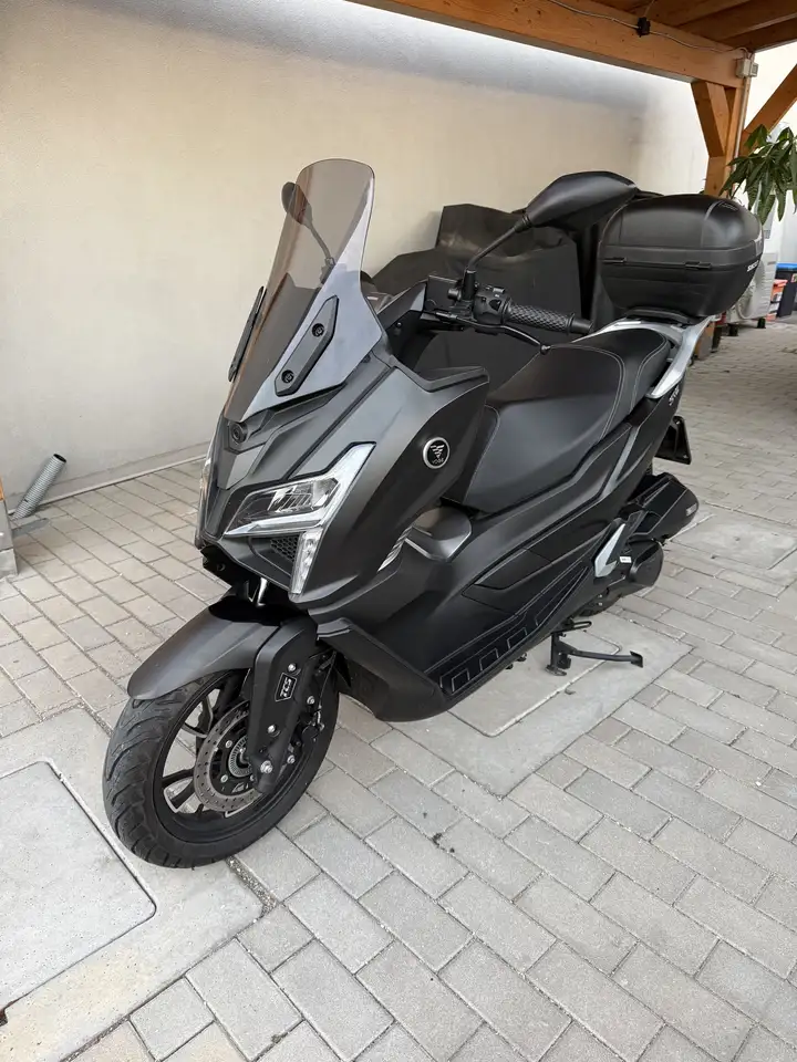 Voge R125