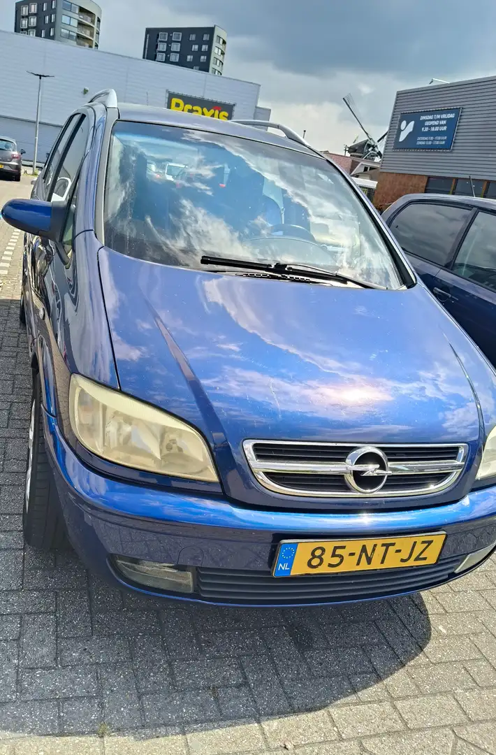 Opel Zafira Zafira 2.2-16V Elegance Blauw - 1