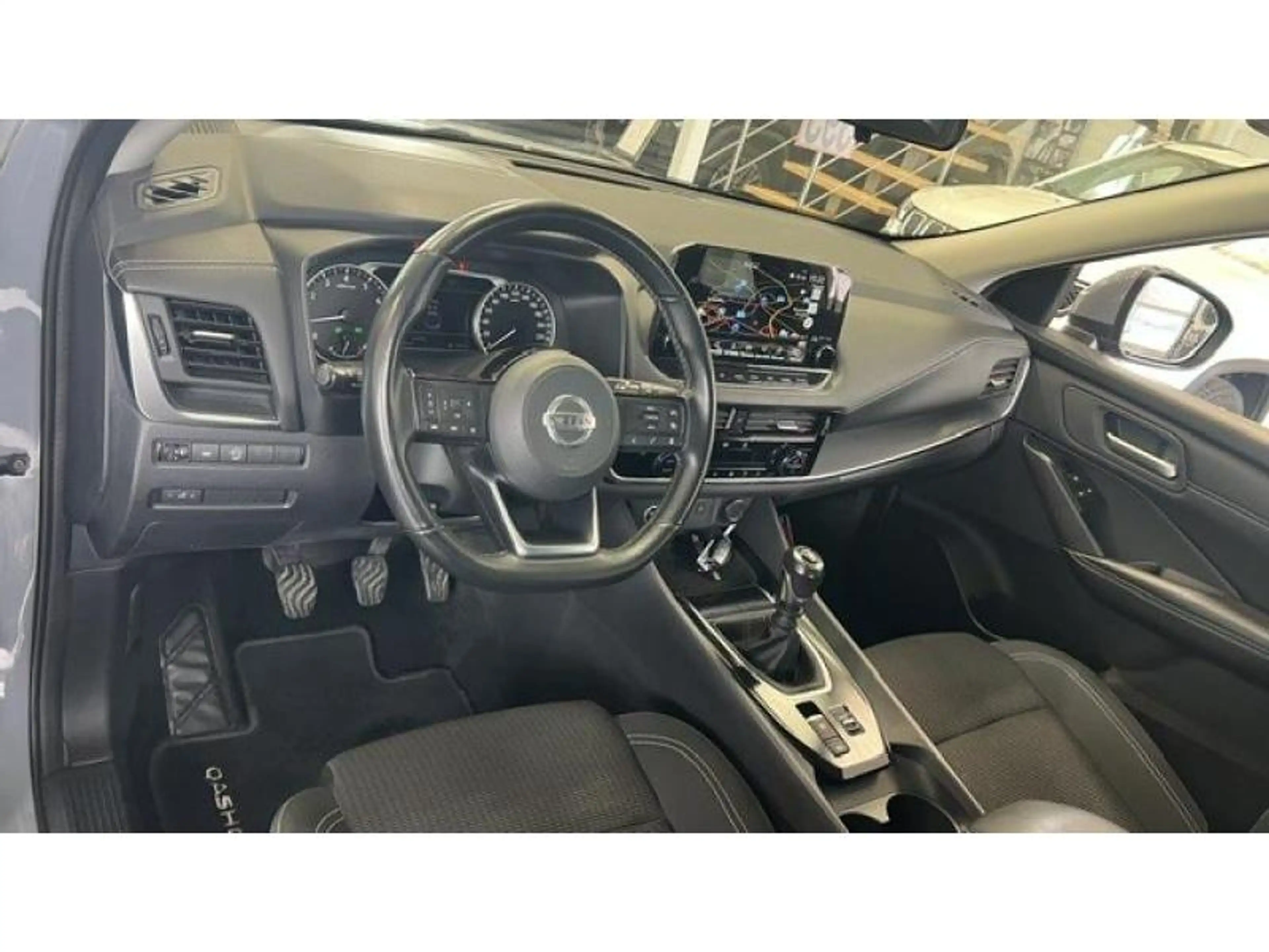 Nissan Qashqai N-Connect MHEV 1.3 — photo 10