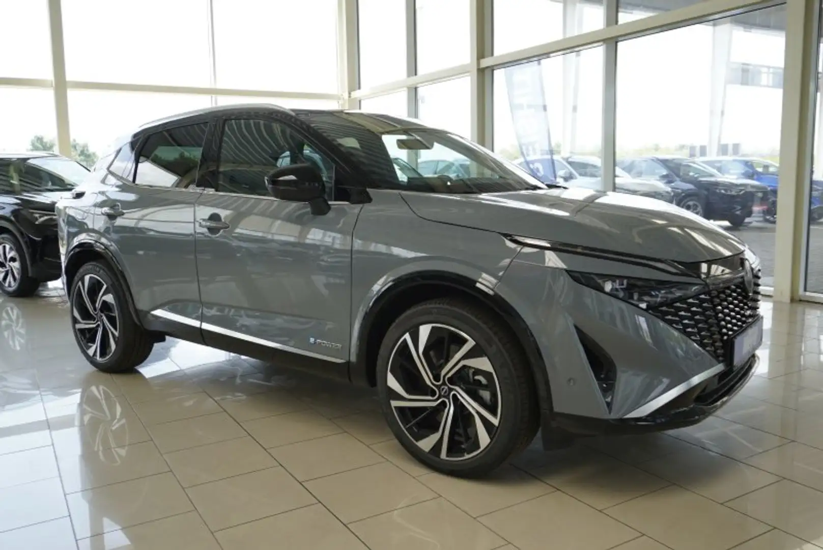Nissan Qashqai Tekna+ 1.5 VC-T e-POWER UPE=51000 Euro    ** Grau - 1