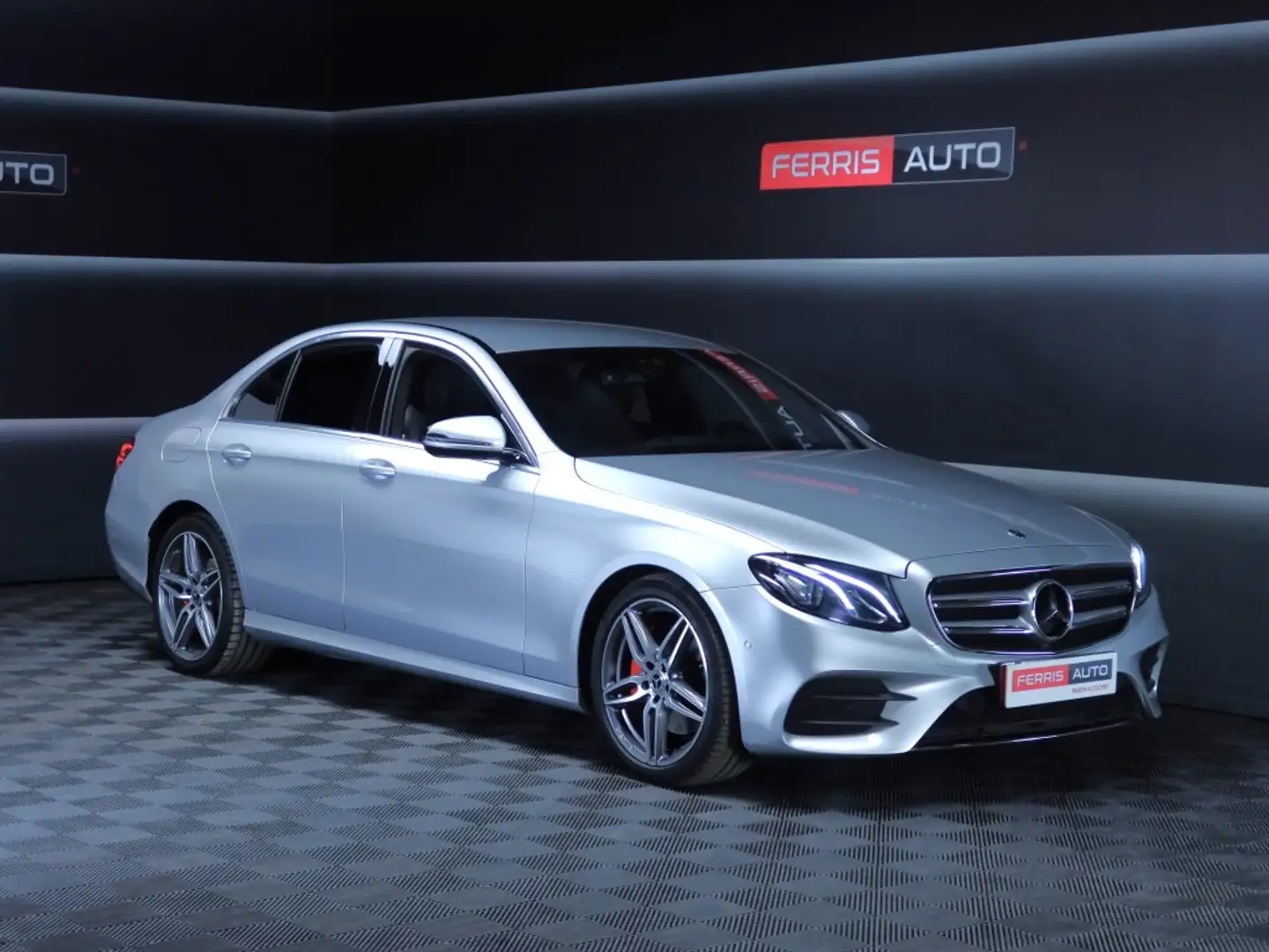 Mercedes-Benz E 220 220d 9G-Tronic 194 Gris - 1