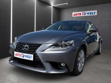 IS 2.5 300h Hybrid Bi-Xenon Sitzbelüftung Leder