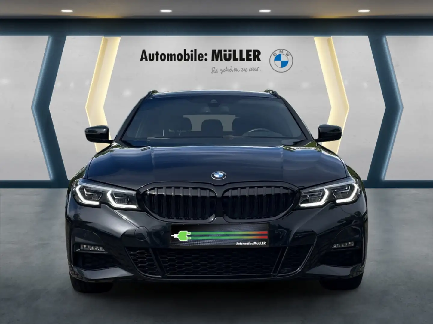 BMW 330 e Touring*M-Sport*AHK*Laserlicht*HiFi*RFK*DAB* Schwarz - 2