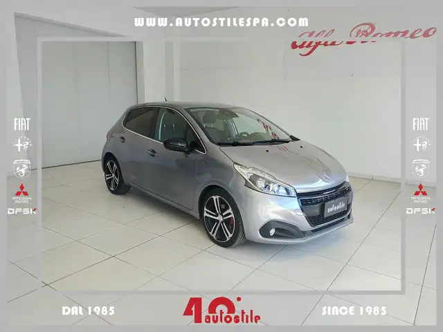Peugeot 208 GT Line BlueHDi 100cv S/S
