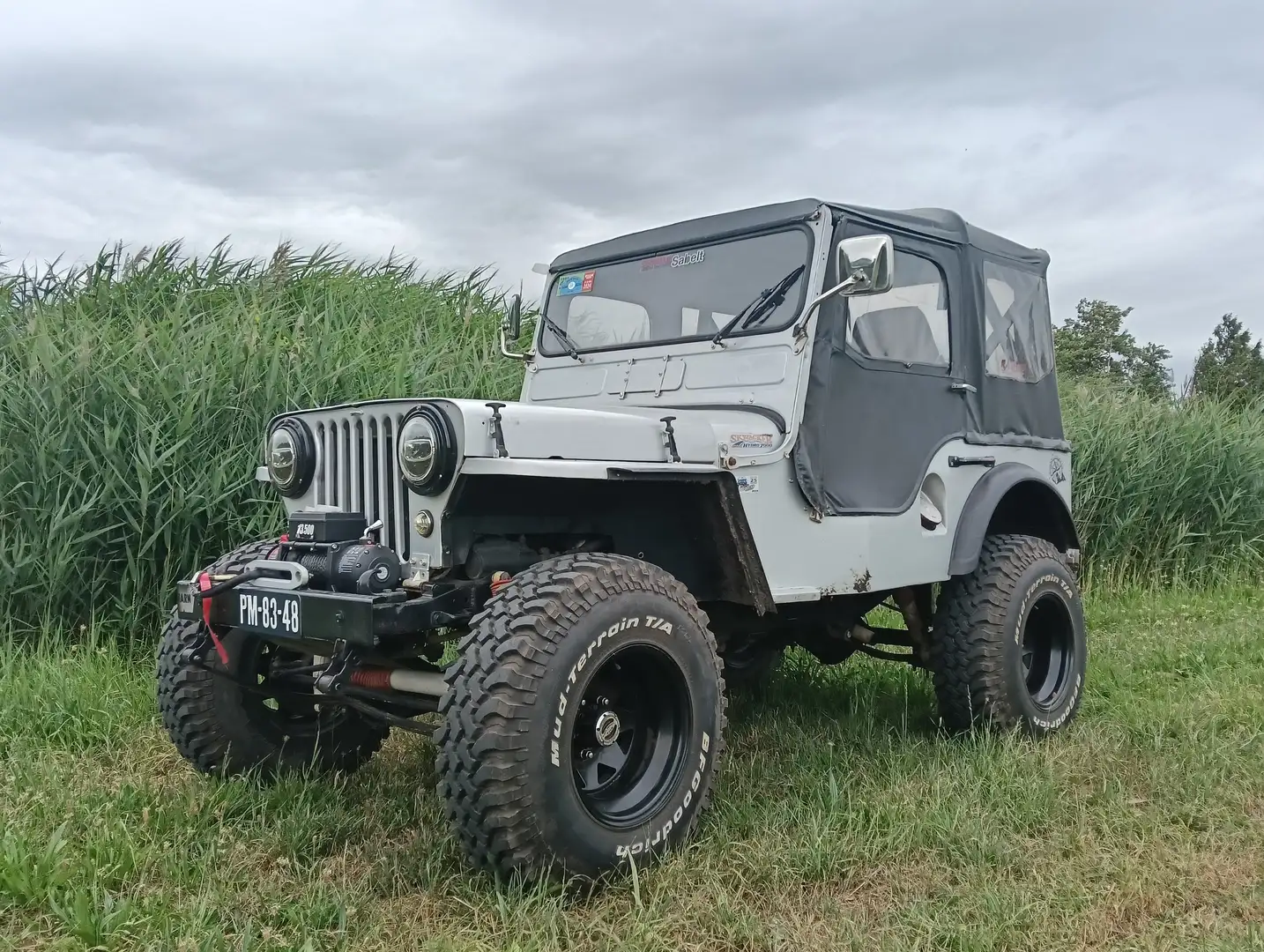 Jeep Willys M38 Plateado - 1