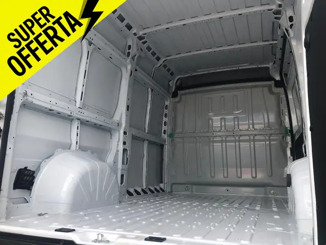 Peugeot Boxer view 8