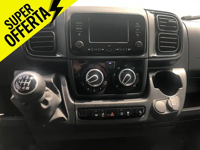Peugeot Boxer view 11