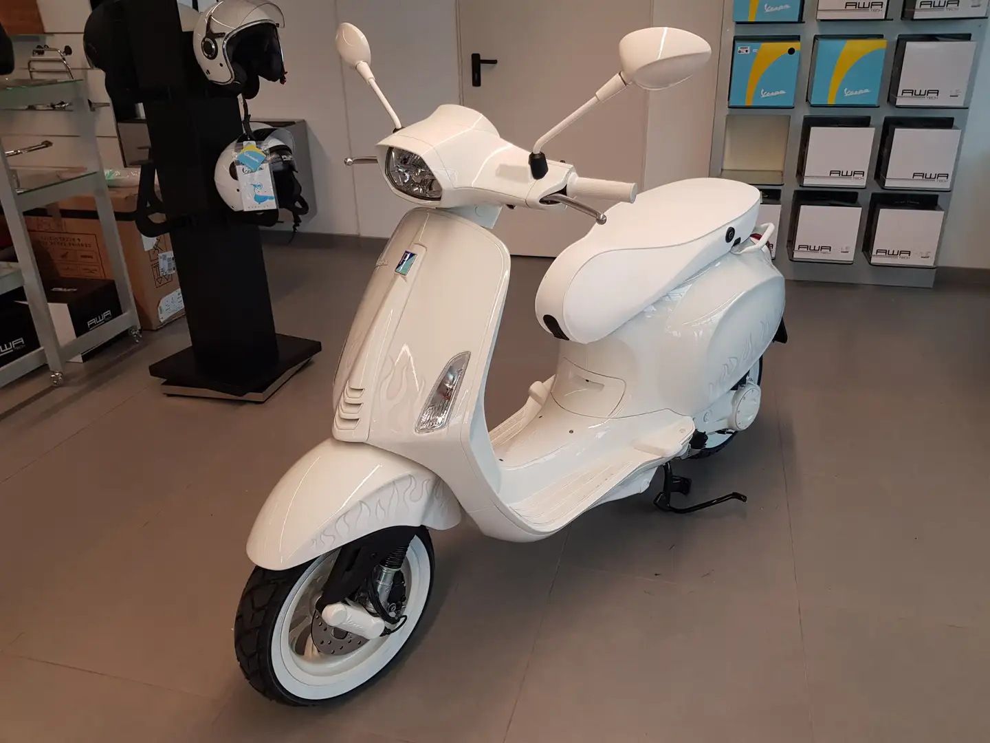 Vespa Sprint 125 i.e. S"i-get" EURO 5 - NUOVO IN PRONTA CONSEGNA! Bílá - 1
