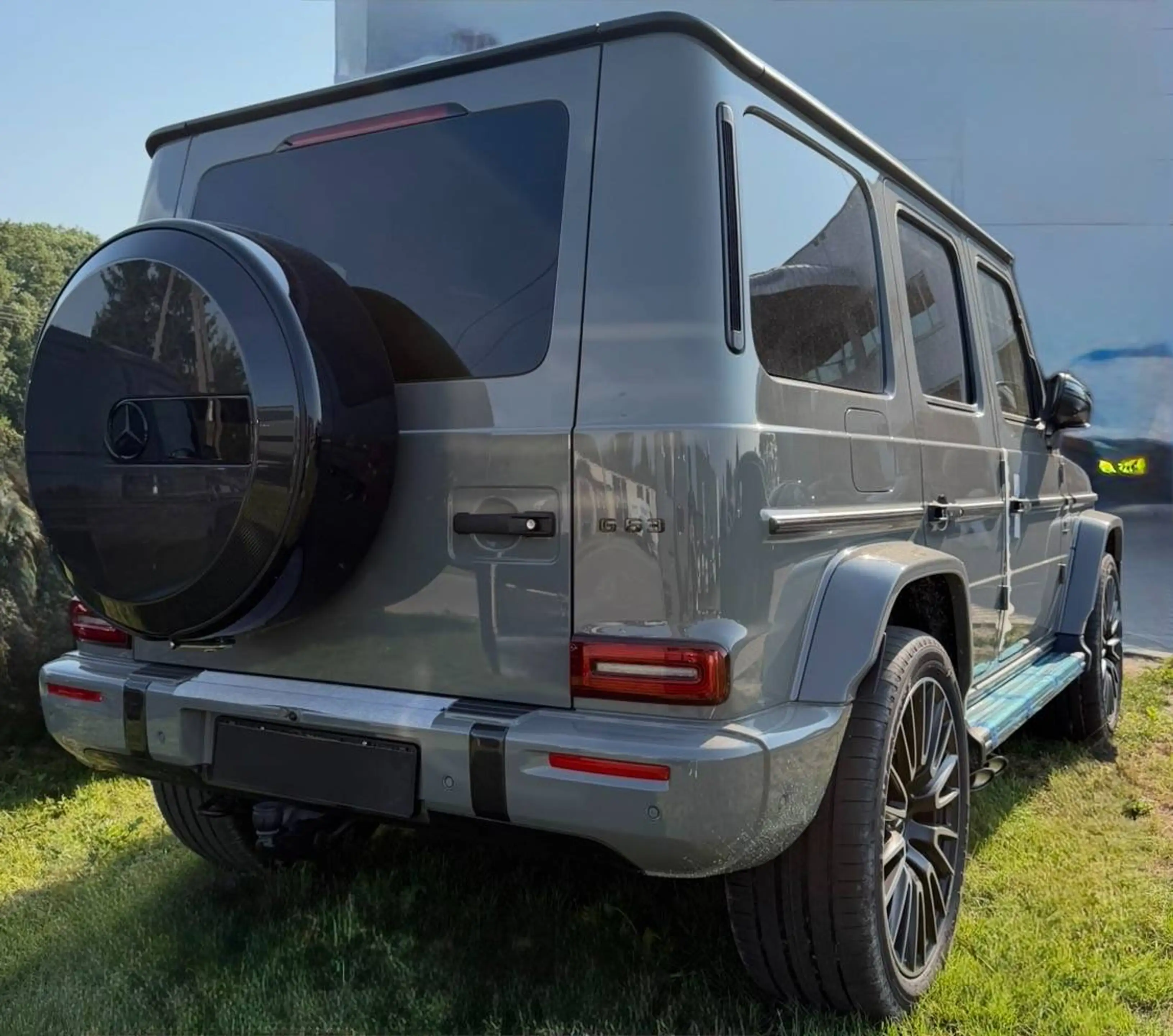 Mercedes-Benz G 63 AMG AMG 63 MY27 WINTER PAKIET FULL CARBON TV WEIS LEDER — photo 6