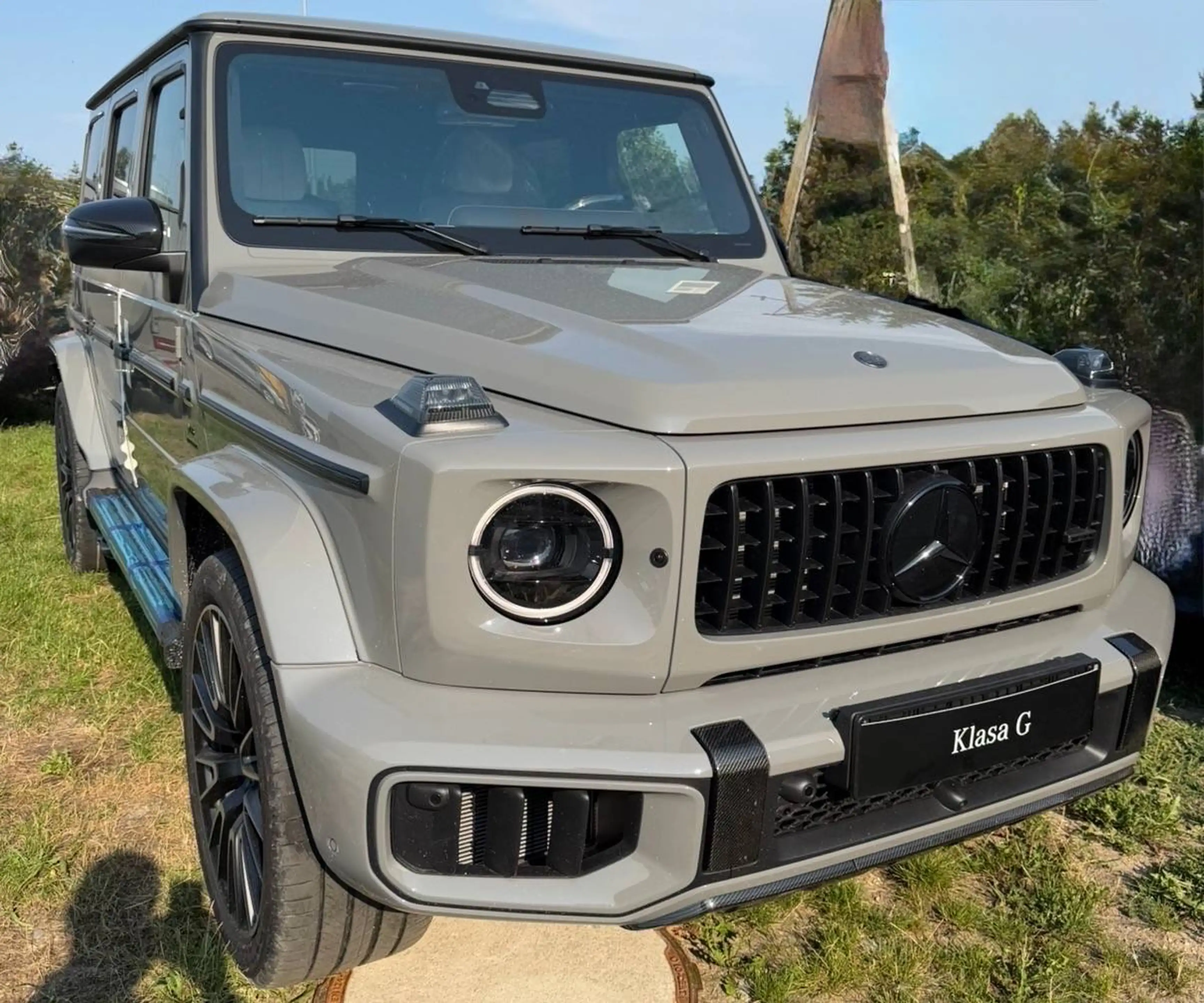 Mercedes-Benz G 63 AMG AMG 63 MY27 WINTER PAKIET FULL CARBON TV WEIS LEDER — photo 4