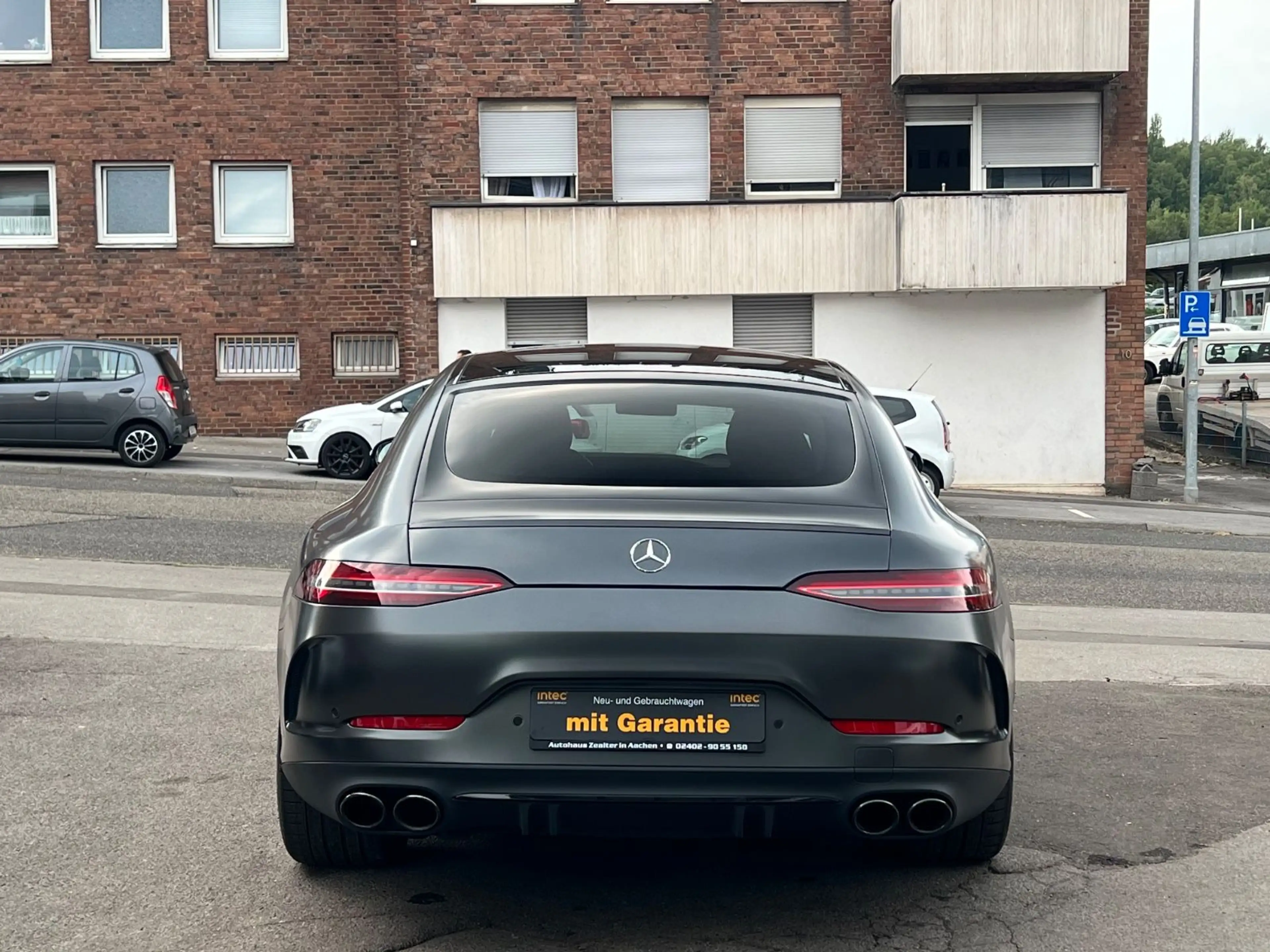 Mercedes-Benz AMG GT 4-trg. 43*PanoramaDach* — photo 11
