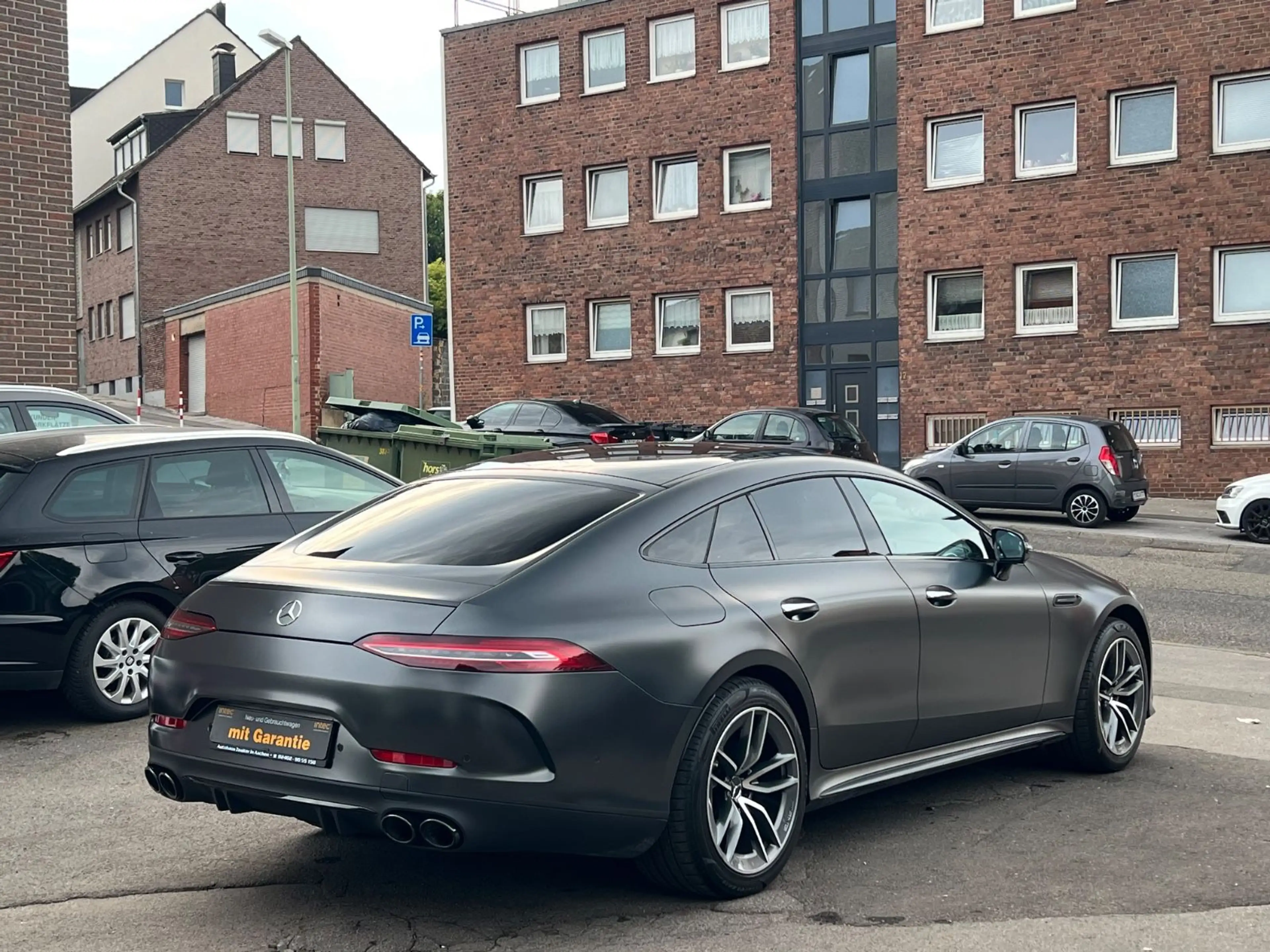 Mercedes-Benz AMG GT 4-trg. 43*PanoramaDach* — photo 9