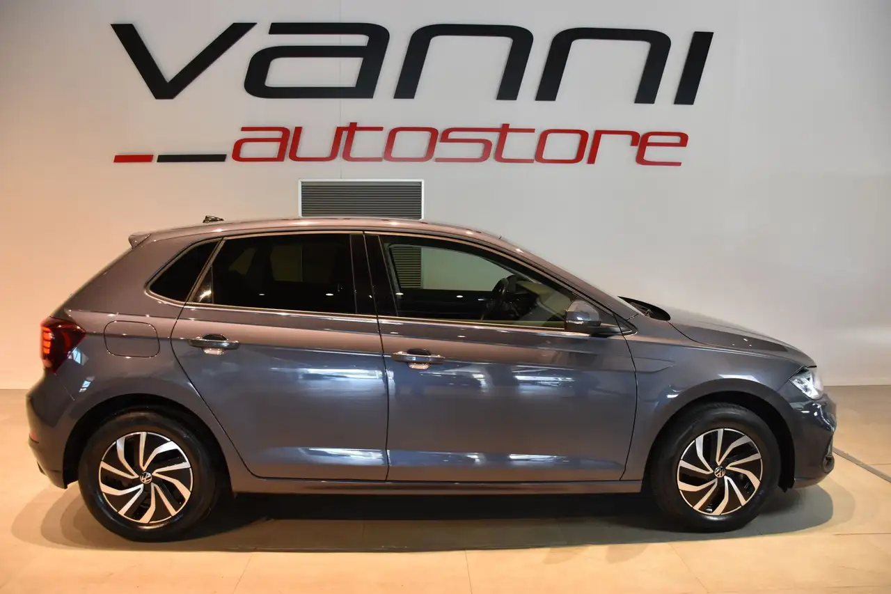 Volkswagen Polo 1.0 Life 80cv PER NEOPATENTATI, миниатюра 3