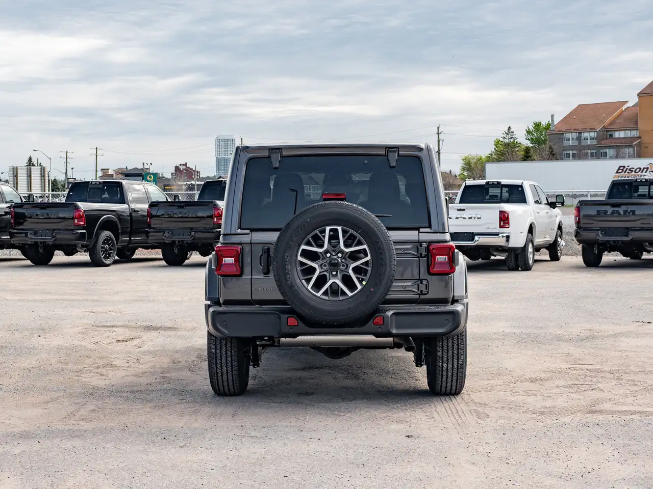Jeep Wrangler снимка Jeep Wrangler