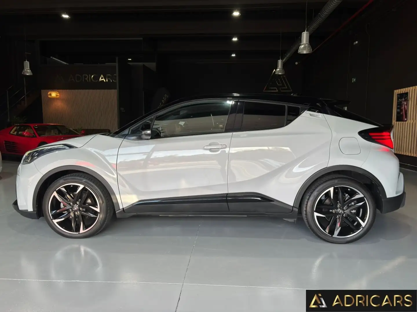 Toyota C-HR 180H GR Sport Blanco - 1