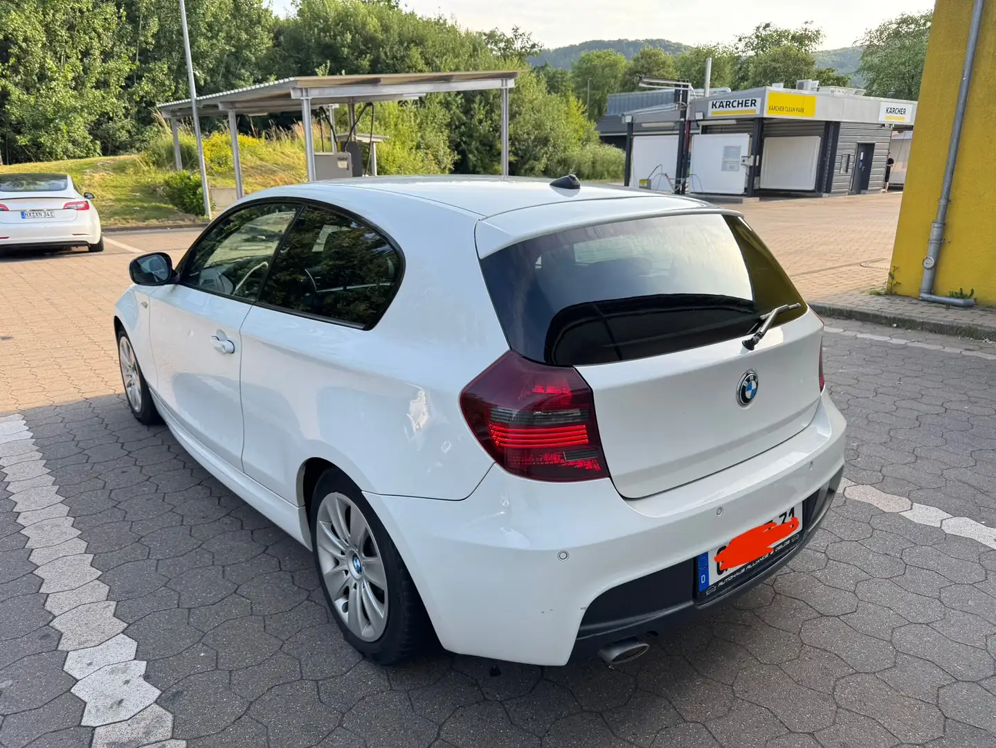 BMW 118 M-Sport/ TÜV NEU/Shzg - 2