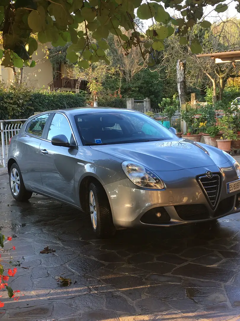 Alfa Romeo Giulietta 1.6 jtdm(2) Distinctive - 1