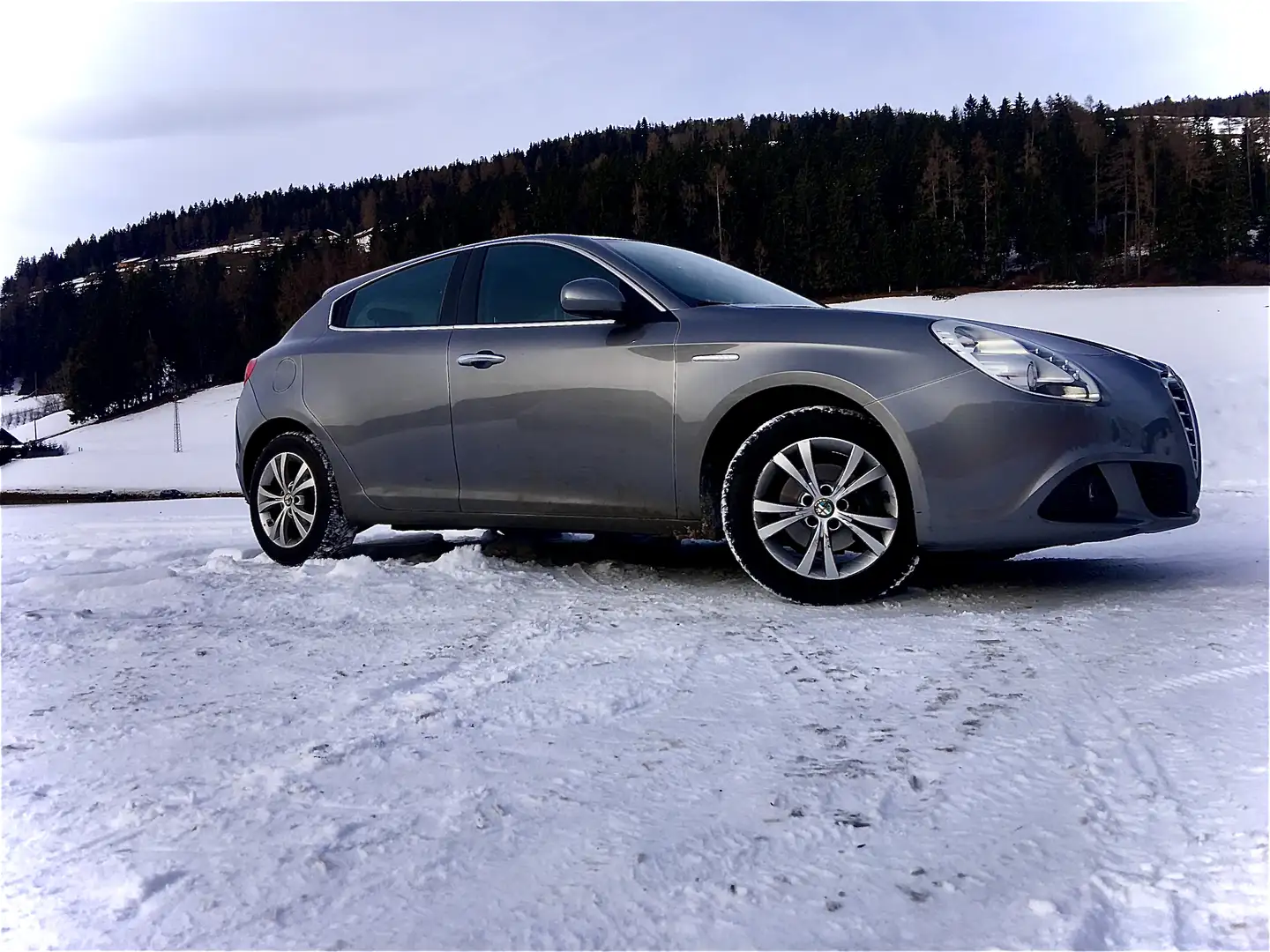 Alfa Romeo Giulietta 1.6 jtdm(2) Distinctive - 2